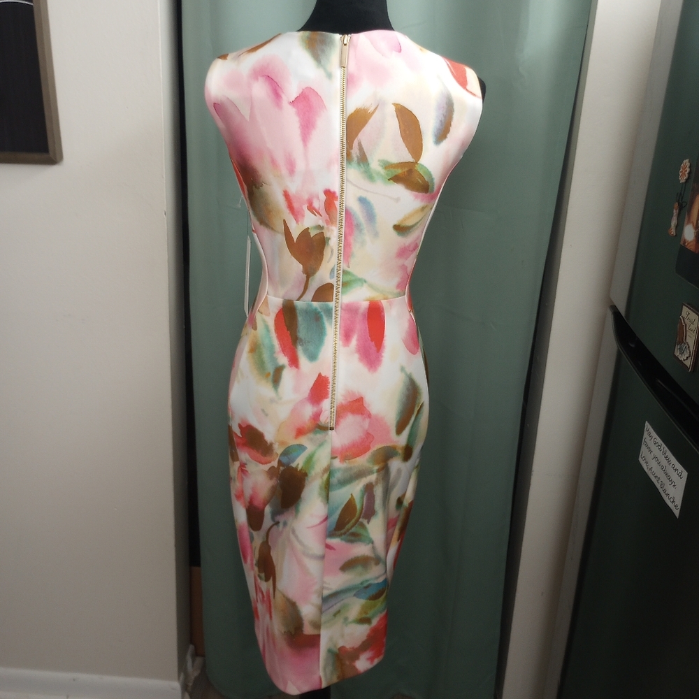 Fascinating Floral Print CK Dress!. - Picture 2 of 5